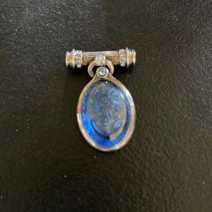 Vintage Edgar Berebi Carved Cameo Pendant